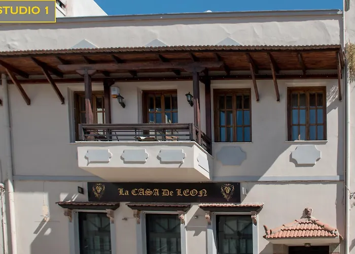 Platos'S Academy Studio 100M²